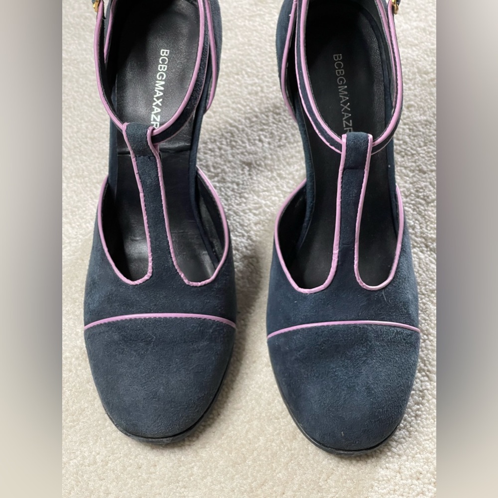 BCBGMaxAzria suede heels - Picture 2 of 9